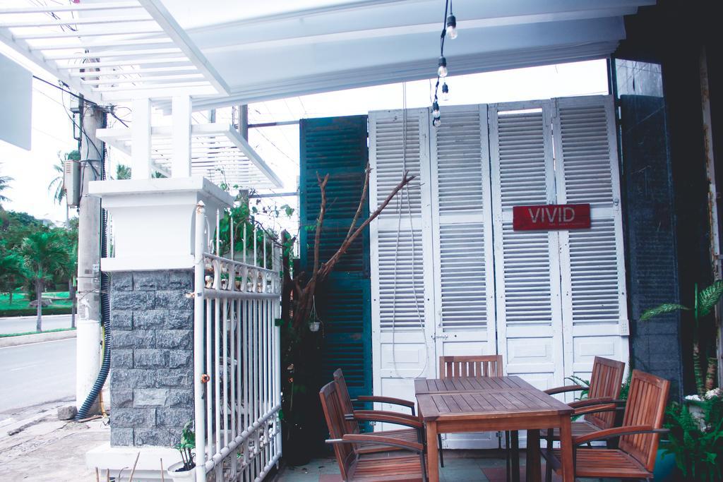 Vivid Seaside Homestay Nha Trang Esterno foto