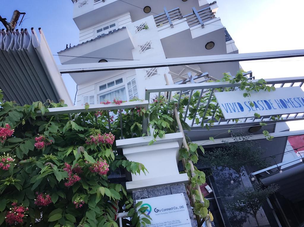 Vivid Seaside Homestay Nha Trang Esterno foto