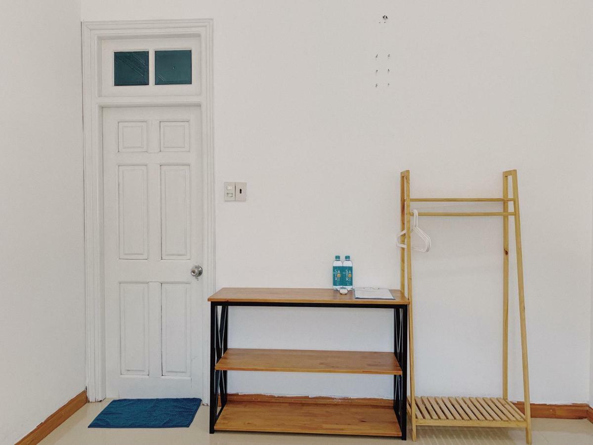 Vivid Seaside Homestay Nha Trang Esterno foto