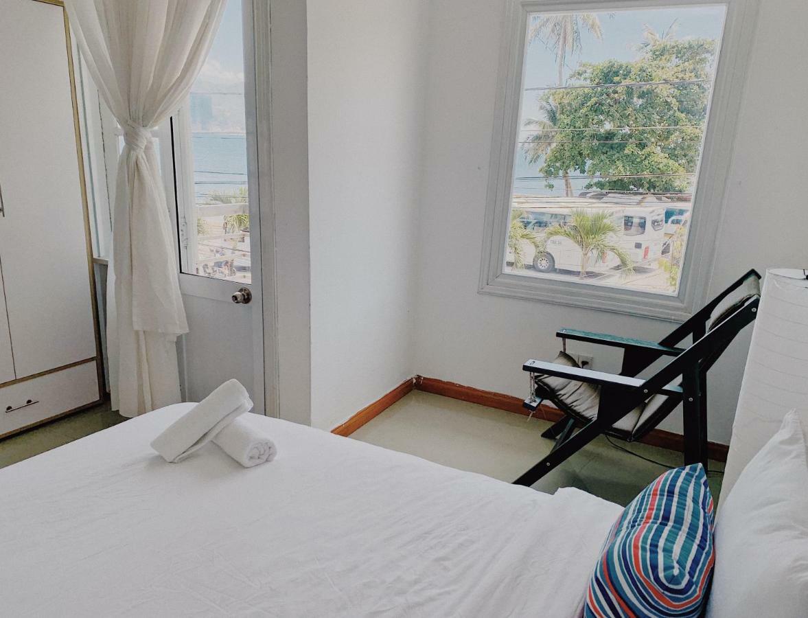 Vivid Seaside Homestay Nha Trang Esterno foto