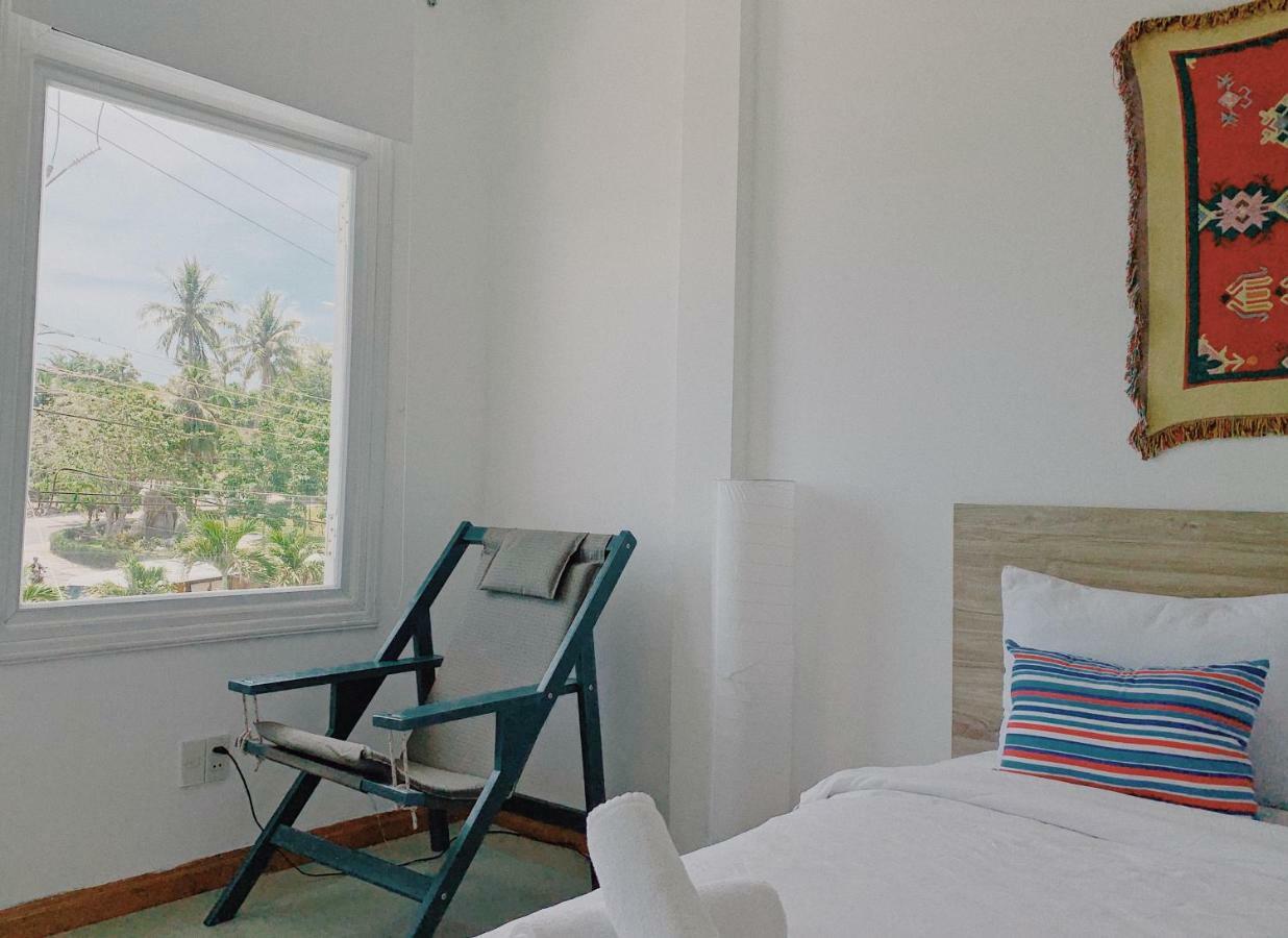 Vivid Seaside Homestay Nha Trang Esterno foto